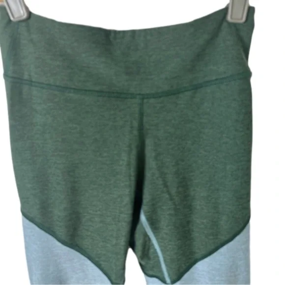 Outdoor VOICES tri color leggings size XS. - Picture 3 of 3